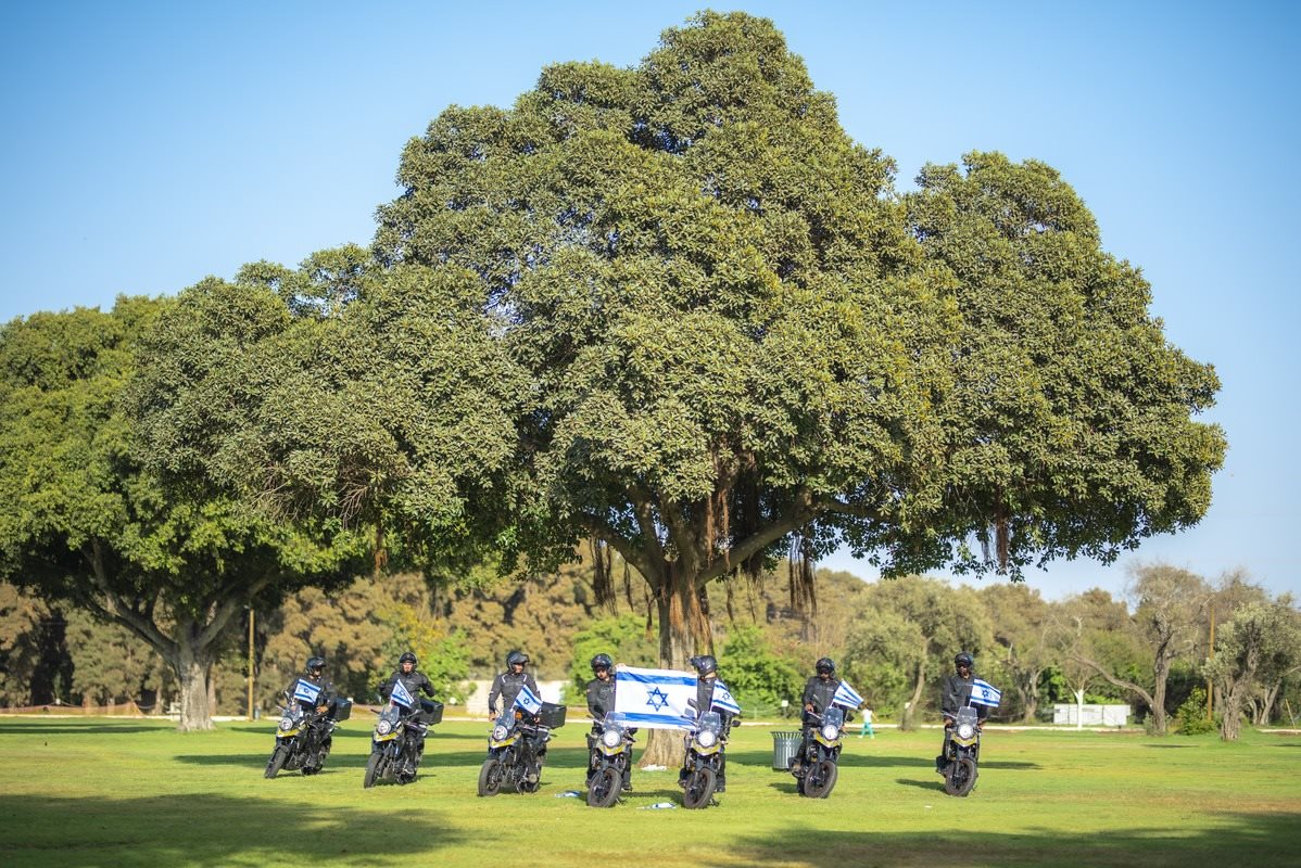 צוות 3 יחידת אופנועים צילום יעקב ששון