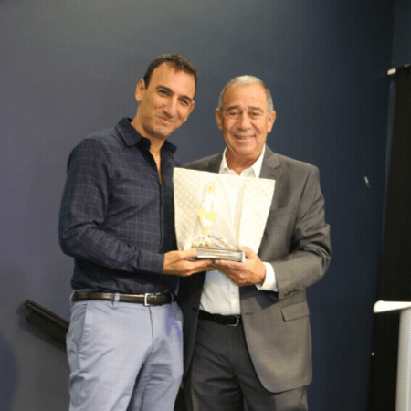 ראש עיריית נס ציונה שמואל בוקסר באירוע הפרידה מאל"מ אופיר כהן