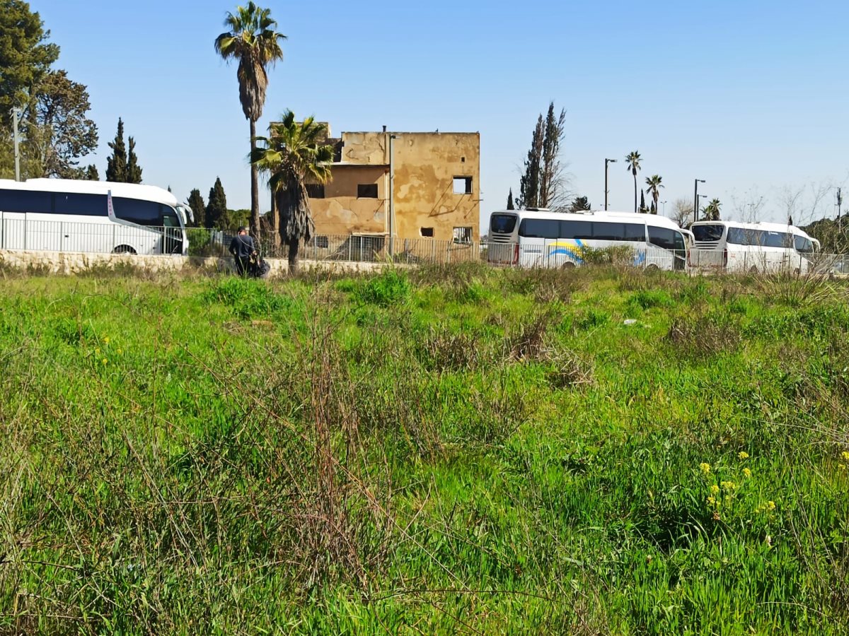 שרידי חוות ההכשרה בירושלים שם נמצא הכדור הנדיר שיוצר המכון איילון ליד נס ציונה