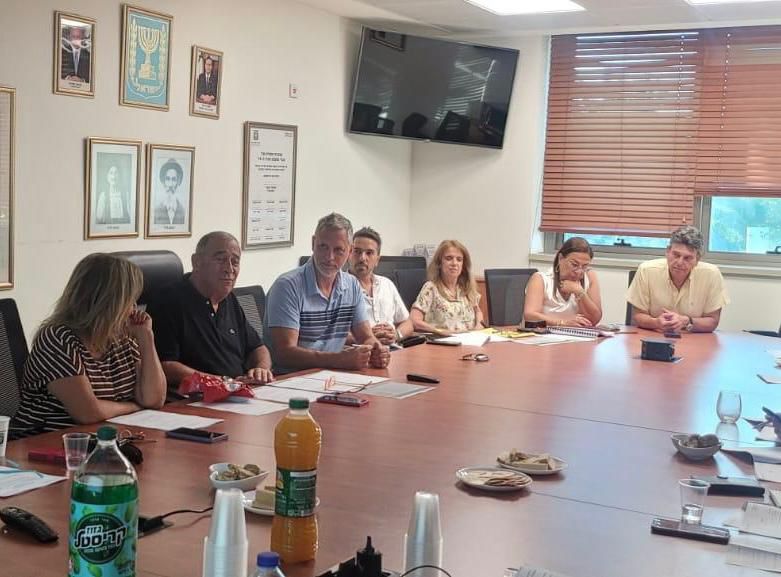 דוברות עיריית נס ציונה דוברות עיריית נס ציונה