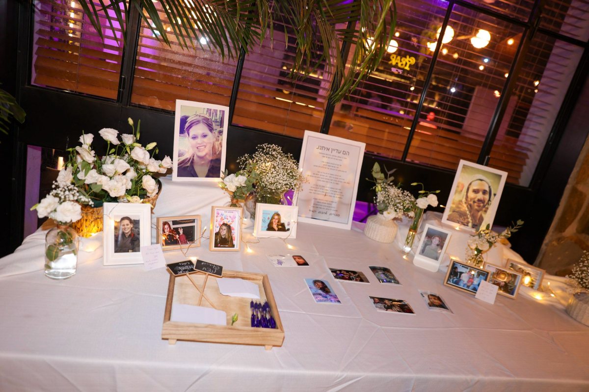  עמדת ההנצחה לדנה זמורסקי ז״ל ואסף ליברמן ז״ל.