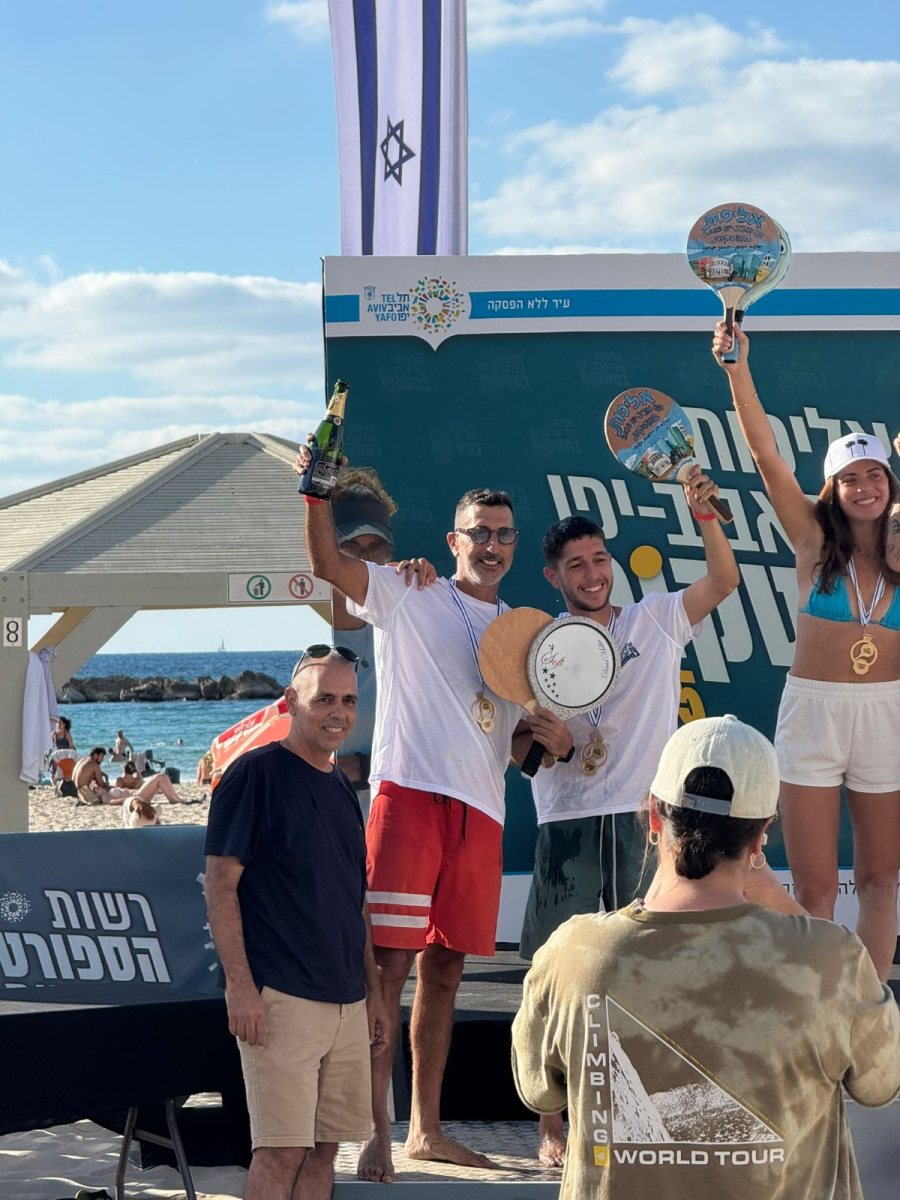  גל ואדם משה, אב ובן מנס ציונה, הגיעו למקום השני באליפות הארץ במטקות 