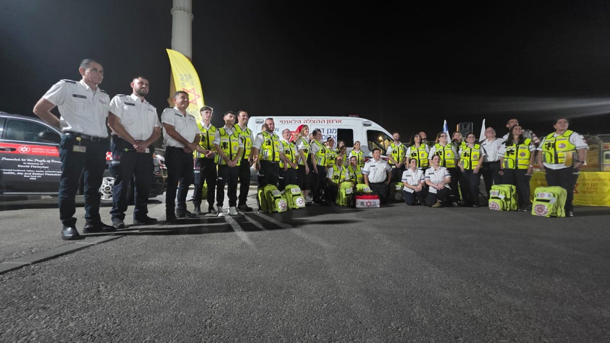 מסיימי "קורס שיר" במד"א (באדיבות המשפחה)