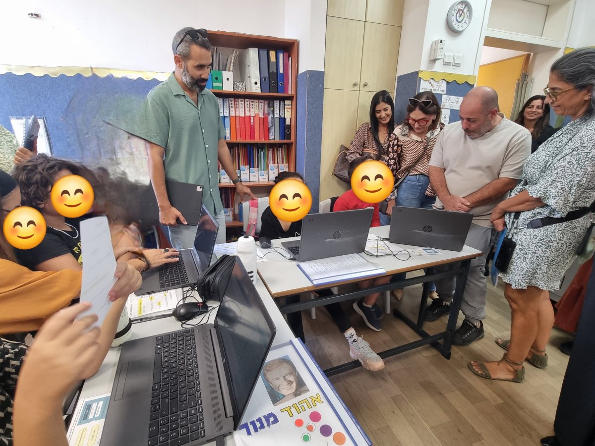 ועדת הפרס בביה&quot;ס. צילום: דוברות מ. החינוך