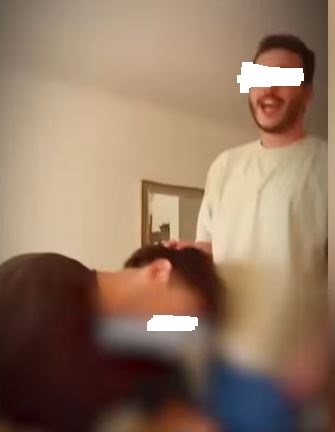 רשתות חברתיות לפי ס. 75