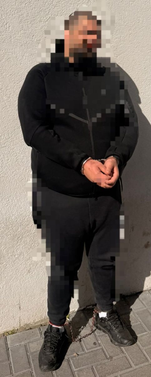 אירוע זריקת רימון הלילה ביבנה  קרדיט: דוברות המשטרה .