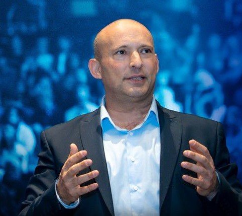 נפתלי בנט מטה נס ציונה