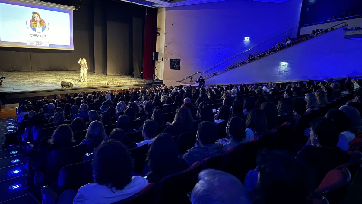 תינוק רעב זה לא צחוק תינוק רעב זה לא צחוק