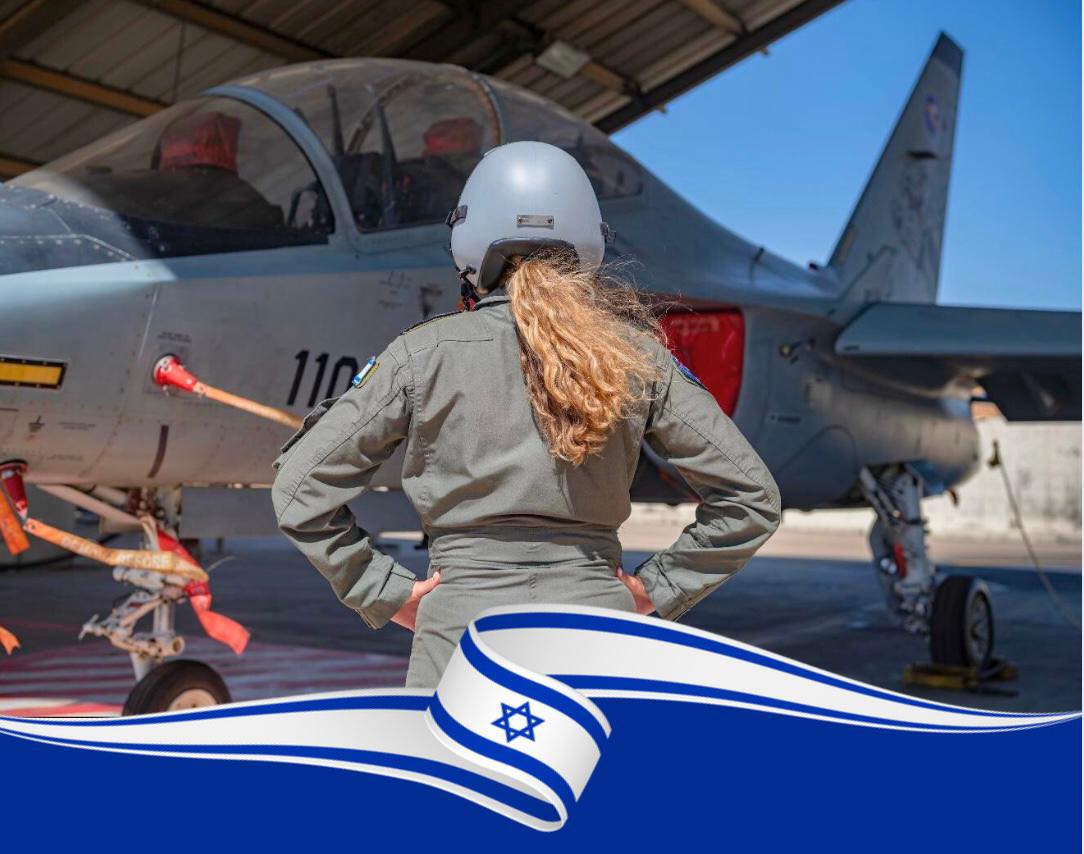 סגן ה מנס ציונה חניכת הצופים השנייה מנס ציונה שמסיימת קורס טיס מתוך פייסבוק