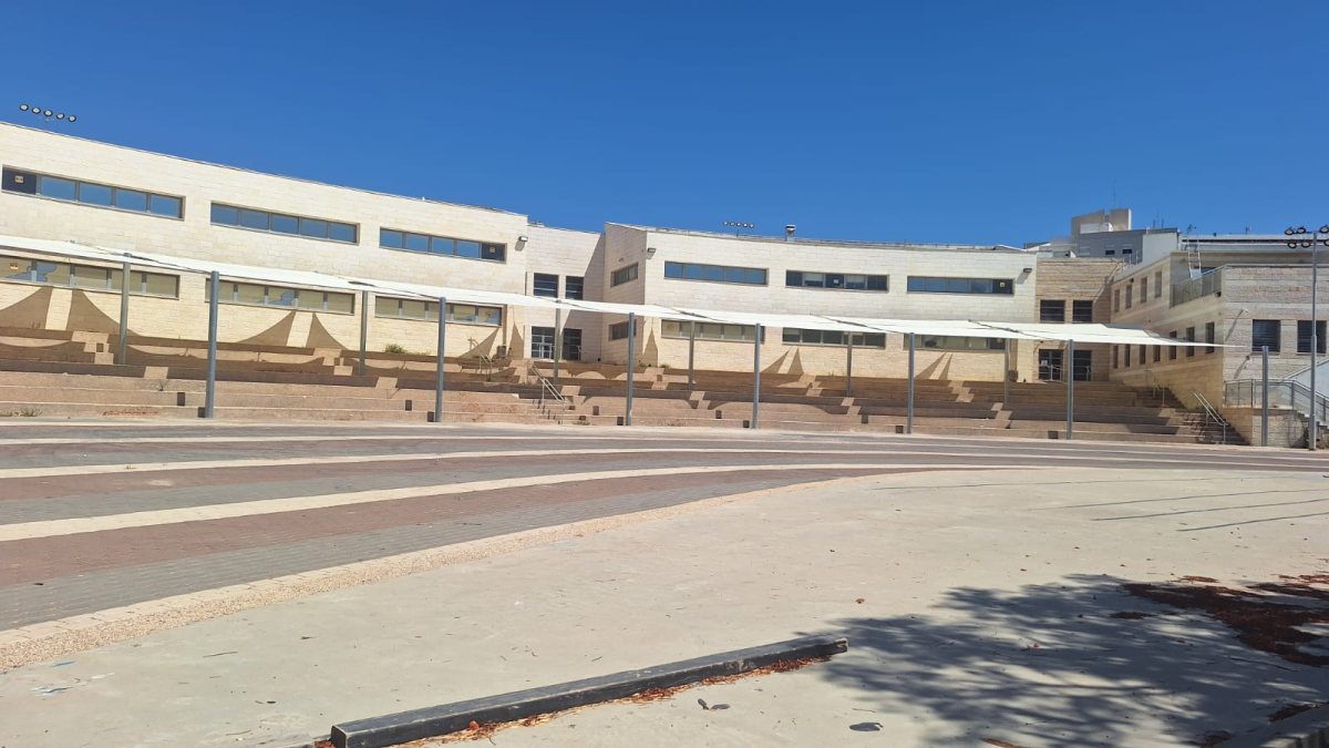 הצללה ב"בן יהודה"