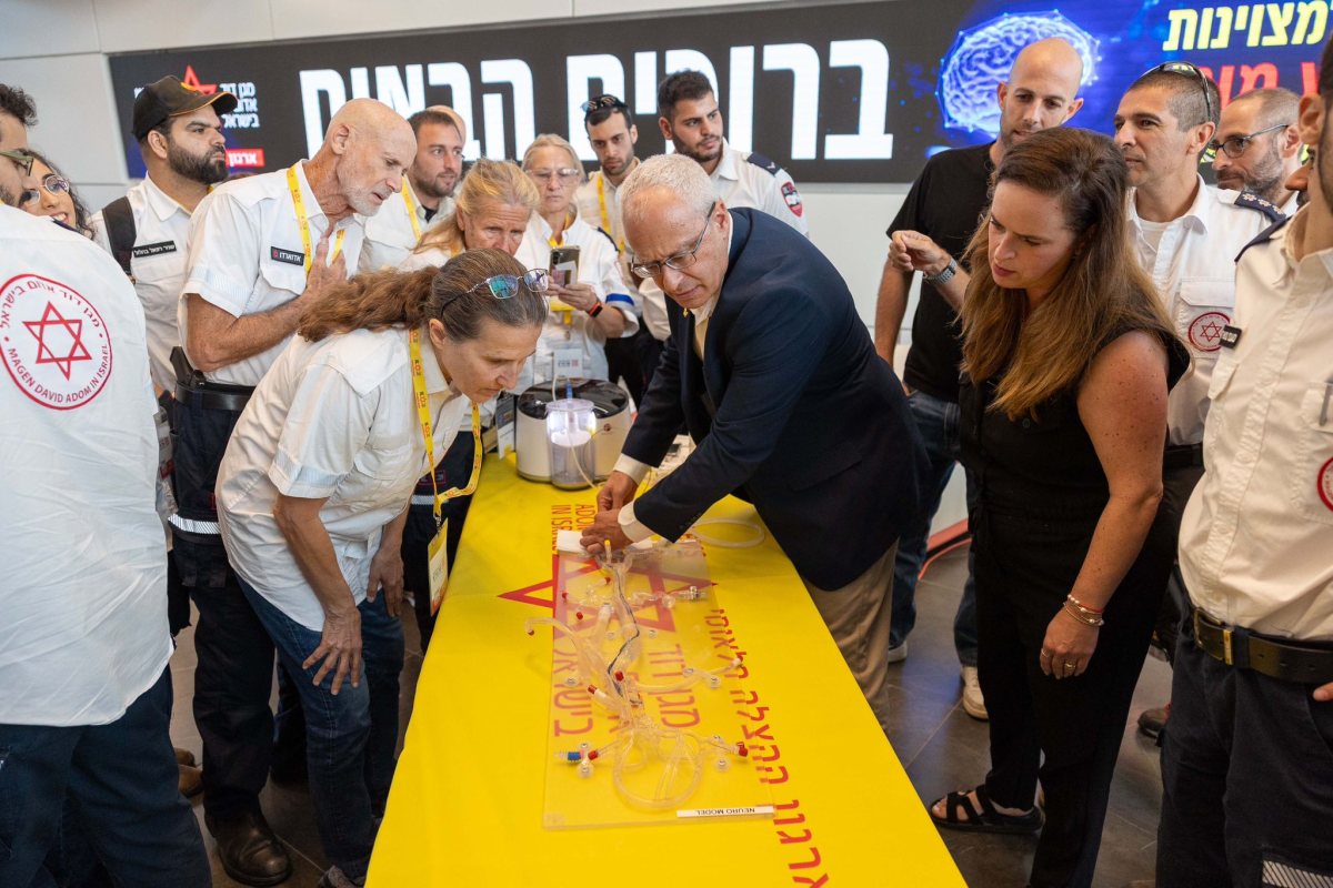 דוברות מד"א