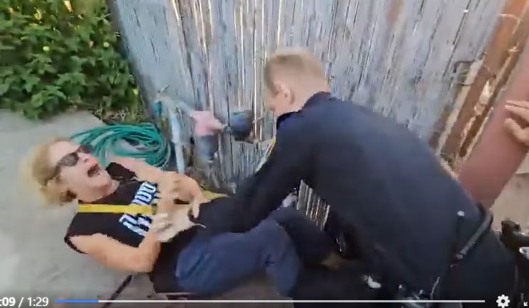 פייסבוק לפי סעיף 27