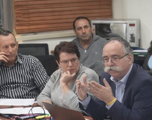 שלושת ה,פרייארים"... יחזירו סכום נכבד  !