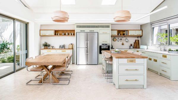 באדיבות פשטות מטבחים