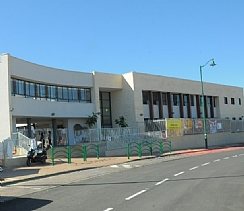 בי"ס שדות המצפה לאיכלוס. 