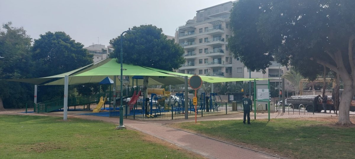 גן החשמל בנס ציונה - בקרוב גם עגלת קפה לזכרו של עמית מגנזי ז"ל צילום דוברות העירייה