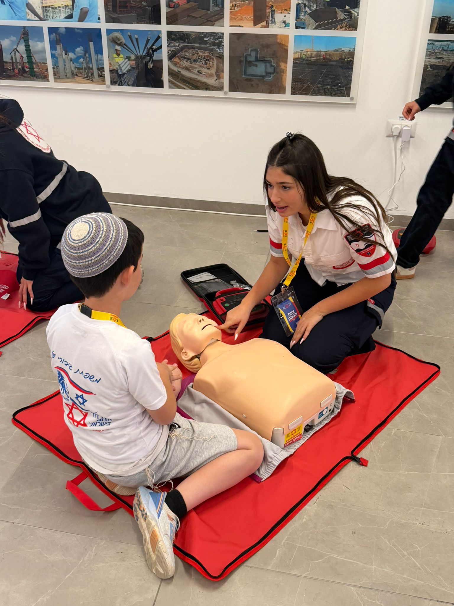 דוברות מד"א