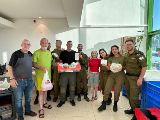 פייסבוק