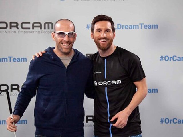 OrCam Messi – Media Kit