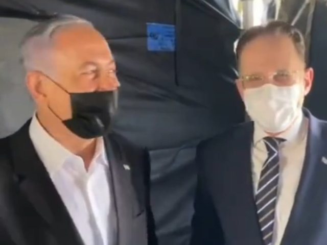  נתניהו וברוורמן במסיבת יום ההולדת של ברוורמן ארכיון 
