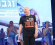 רוקד למען החטופים: לואיס הר ששוחרר משבי חמאס בריקוד למען החברים שנותרו בשבי