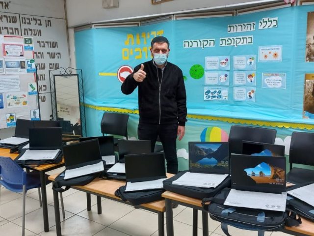 יחצ