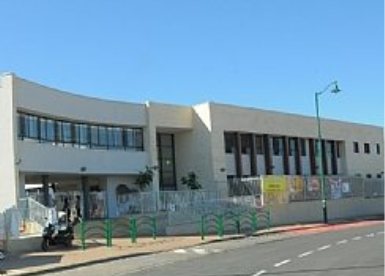 בי"ס שדות המצפה לאיכלוס. 