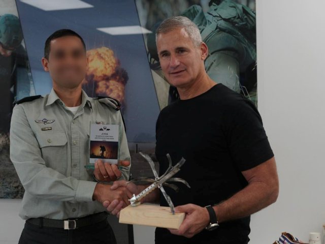 "אמץ לוחם" 