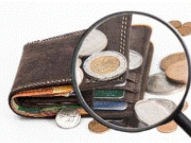 https://pixabay.com/photos/wallet-credit-card-cash-investment-2292428/