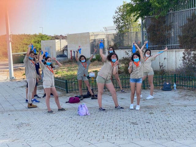 צופים