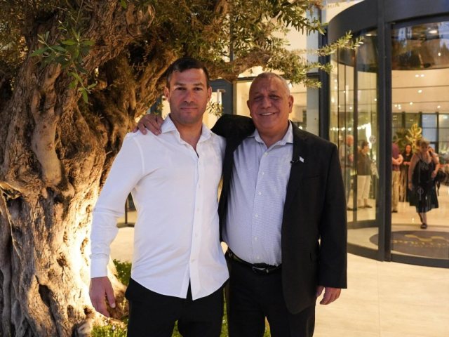איתי דגן וגדי איינזקוט צילום מתוך פייסבוק איתי דגן