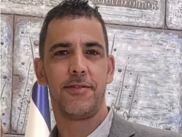 כפיר פוני מנהל אגף קהילה בעיריית נס ציונה 