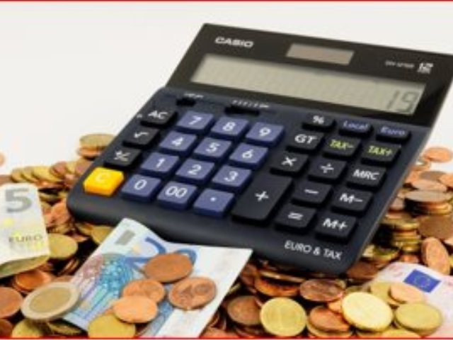 התכנית הכלכלית 2022 כמה כסף היא שווה לכם https://pixabay.com 