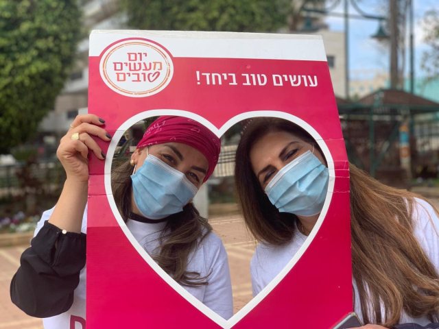 יחצ