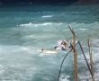 דרמה מטורפת: הגולשים הצילו חמישה ילדים ממשפחה אחת מטביעה - "נמנע אסון גדול" (וידאו)