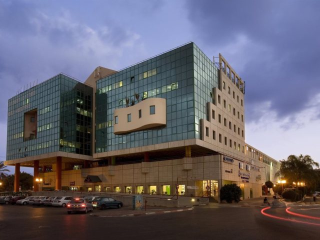 מבצעים ליום האהבה 2024 קניותר חוץ צילום אסף לוי