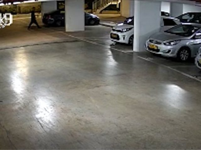 חשות פלילים צפו בווידאו נעצר תושב רחובות בחשד להצתת רכבה של גרושתו