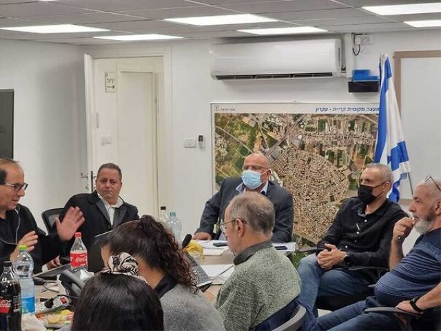 מועצת קריית עקרון מאשרת תקציב לשנת 2022 צילום גלאי תקשורת 