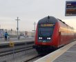 שעות הפעילות מצומצמות והנוסעים מתוסכלים: מה יהיה הסוף עם קו רכבת ב"ש-ת"א?