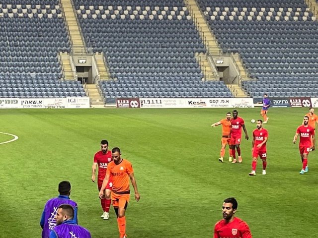 ספגו בדקה 94 שחקני הסקציה יורדים מאוכזבים מהמגרש צילום פייסבוק סקציה