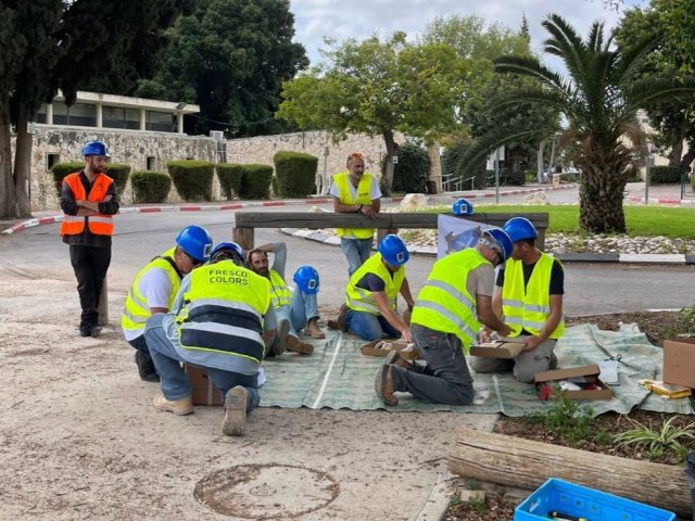 הקסדות הכחולות בפעולה קרדיט צלם: מיכאל כהן.