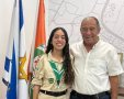 עדי עם ראש העיר.
