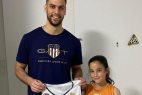 המחווה המרגשת של רז אדם ז"ל לעומר, האוהדת הצעירה של עירוני נס ציונה 