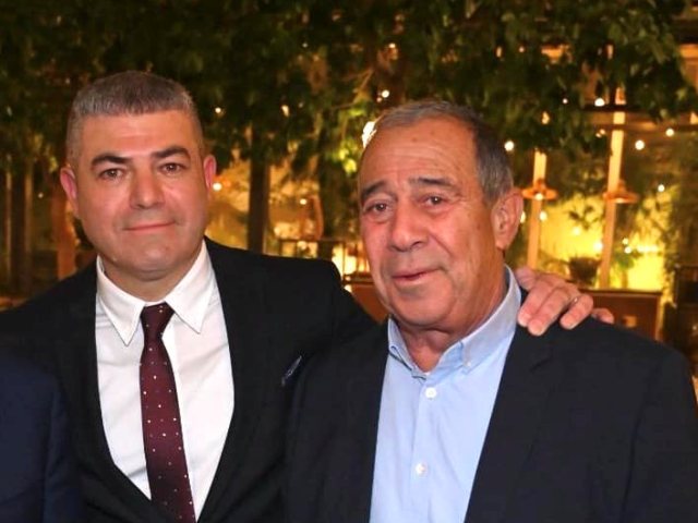 פייסבוק