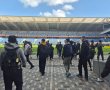 למידה מהשטח: תלמידי מגמת חינוך גופני מתיכון דרכא רות שבגדרה ביקרו באצטדיון סמי עופר