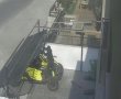 לאור יום: פורצים ניסו לגנוב רייזר בכלניות, ניידת שיטור עירוני עזרה בתפיסתם 