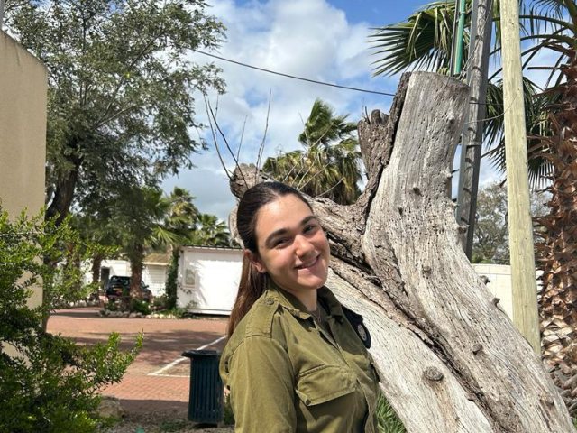 מצטיינת חטיבתית טור' שירה אלמוג מנס ציונה כל הכבוד 