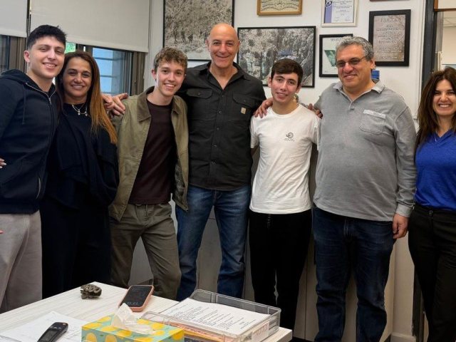 תיכון "גולדה" 