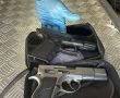 כמה נשק בלתי חוקי מסתובב בלוד ? המשטרה חשפה אקדחים, מחסניות, תחמושת וסמים במתחם מגורים בלוד.