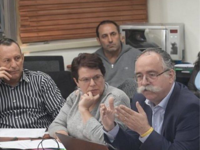שלושת ה,פרייארים"... יחזירו סכום נכבד  !